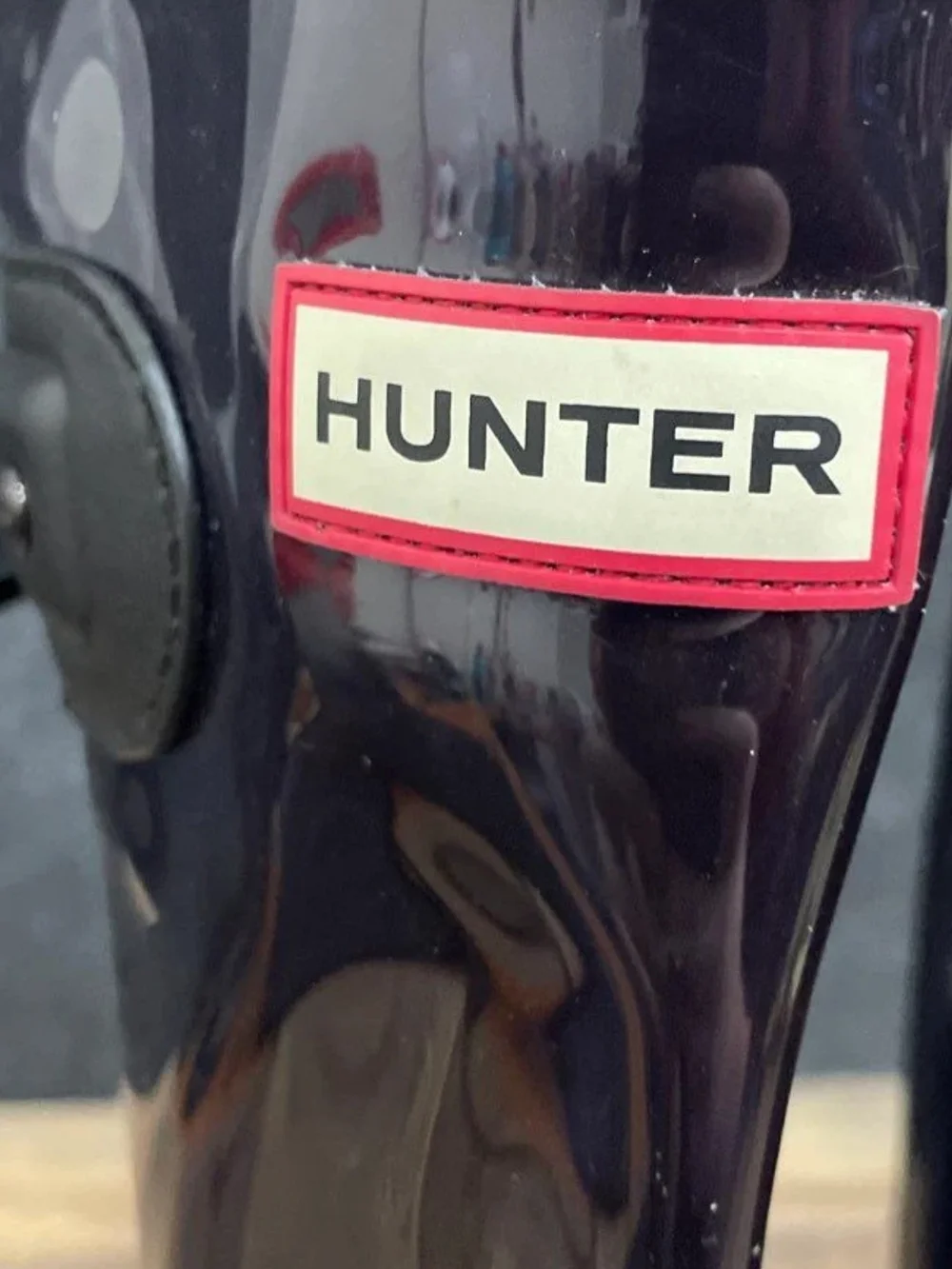 Hunter Unisex Woman 8 Mens 7 Black Gloss Finish Tall Rain Boots